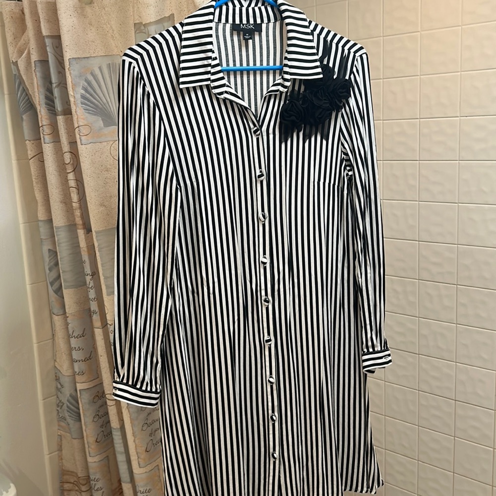 Shirt dress, swing A line style